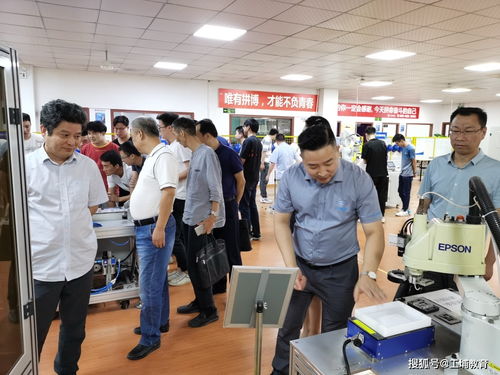 热烈欢迎常州技师学院校领导及红河启智教育投资集团莅临我校开展教育投资咨询